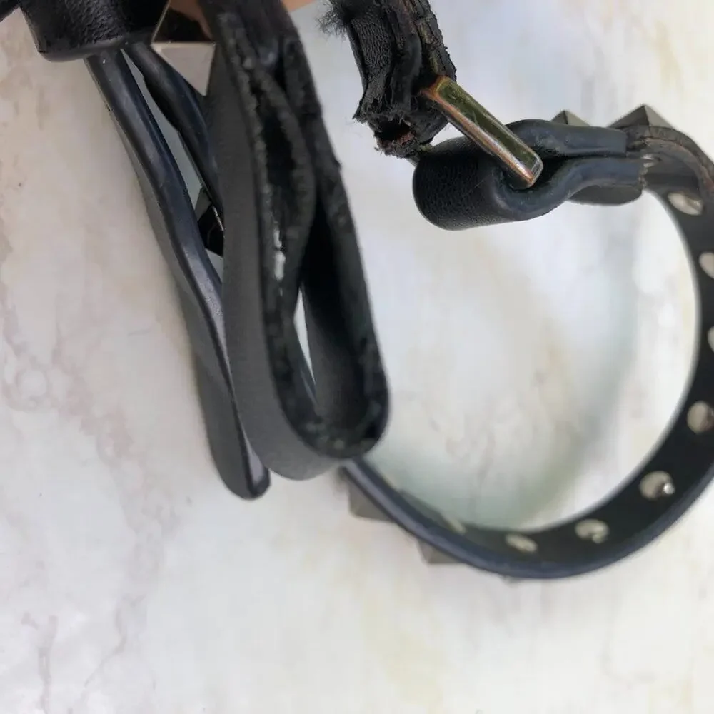Valentino Garavani Rockstud Black Pebbled Leather Camera Crossbody Bag Flawed
